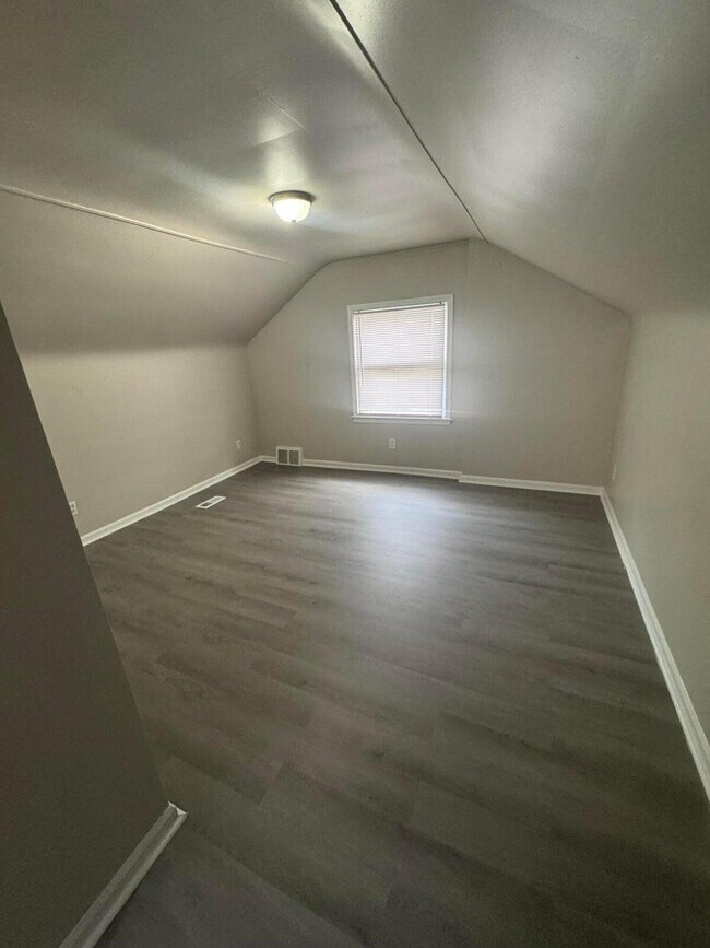 Building Photo - 12123 Asbury