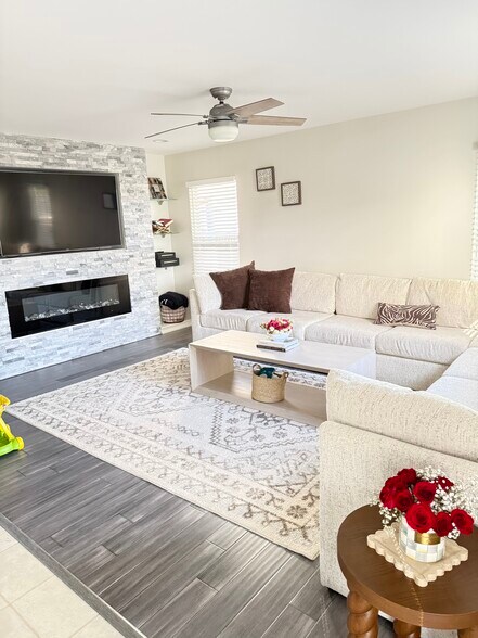 Building Photo - 1058 Longford Rd