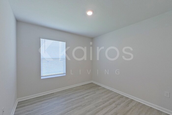 Building Photo - 4789 Malay Cir