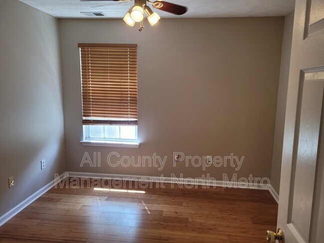Building Photo - 1115 Crabapple Lk Cir