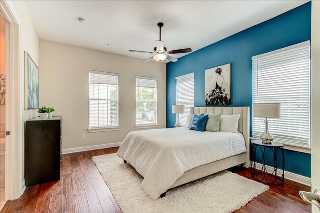 Building Photo - Prime Downtown Baldwin Park 3 BR Townhome for Rent – Unbeatable Location!