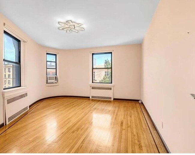 Building Photo - 1120 Brighton Beach Ave