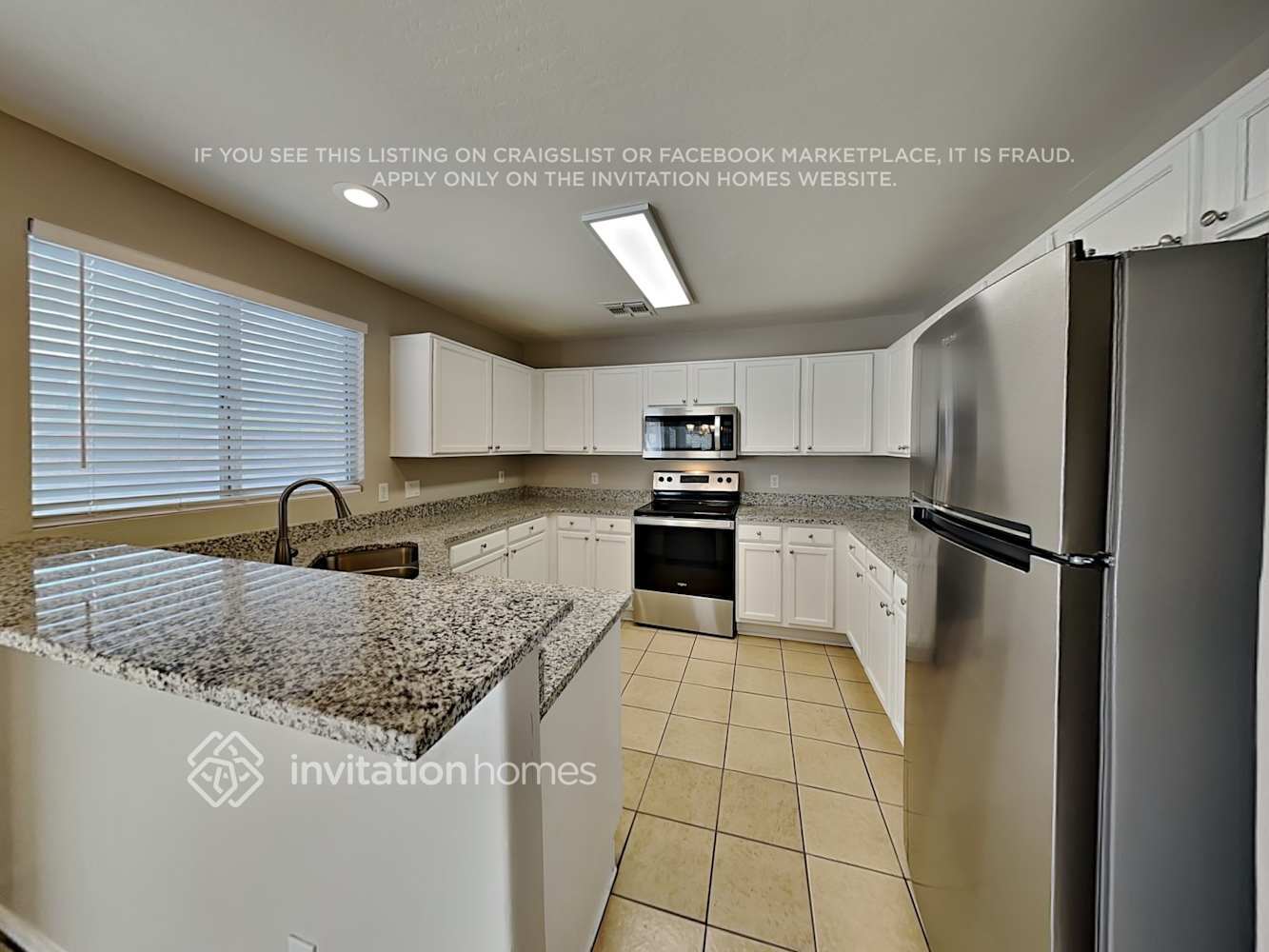 Building Photo - 12029 W Corrine Dr