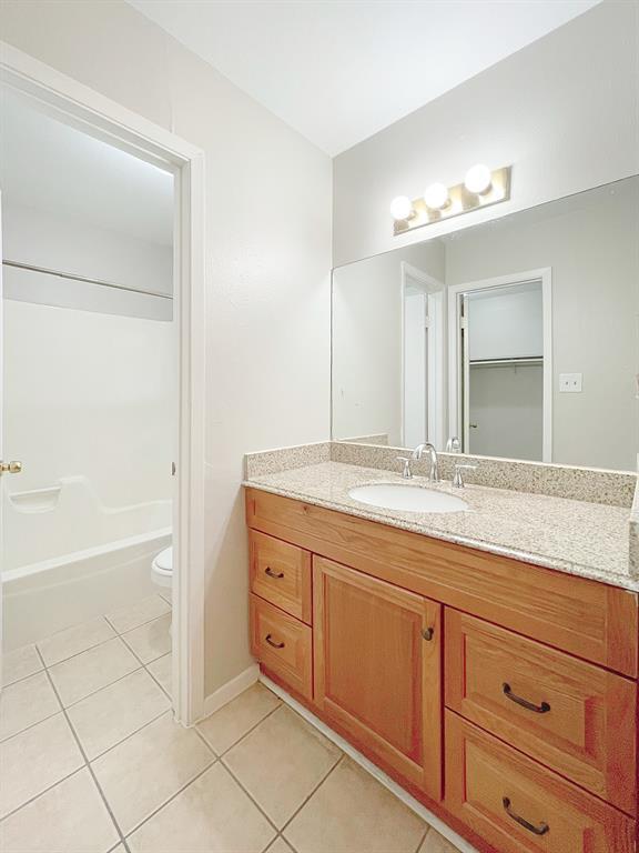 Building Photo - 11108 Blossom Bell Dr