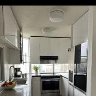 Building Photo - 1212 Nuuanu Ave