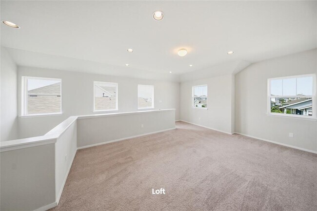 Building Photo - 123 White Dunes Dr