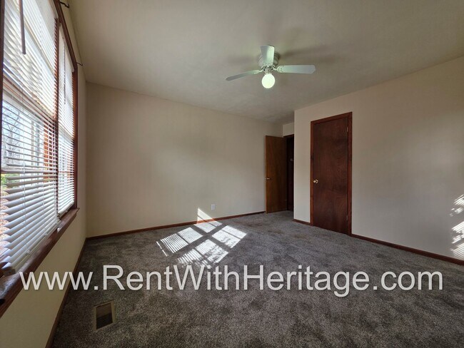 Building Photo - AWESOME RANCH HOME/ TOTAL ELECTRIC /2 LIVINGROOMS / ALMOST HALF ACRE / GREAT LOCATION/ POPULAR BR...