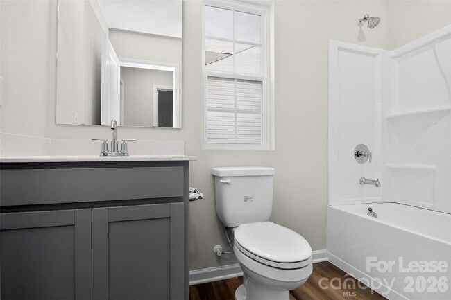 Building Photo - 10032 Greystar Ln