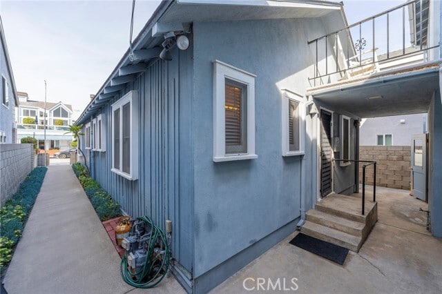 Building Photo - 114 29th St