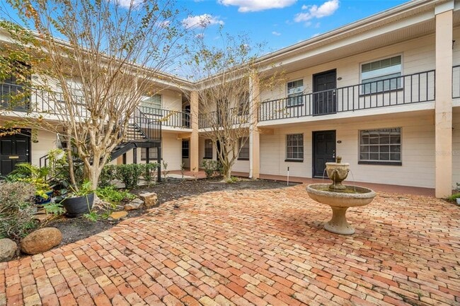 Building Photo - 120 S Church Ave