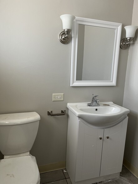 Primary Photo - 403 Cornell Ave