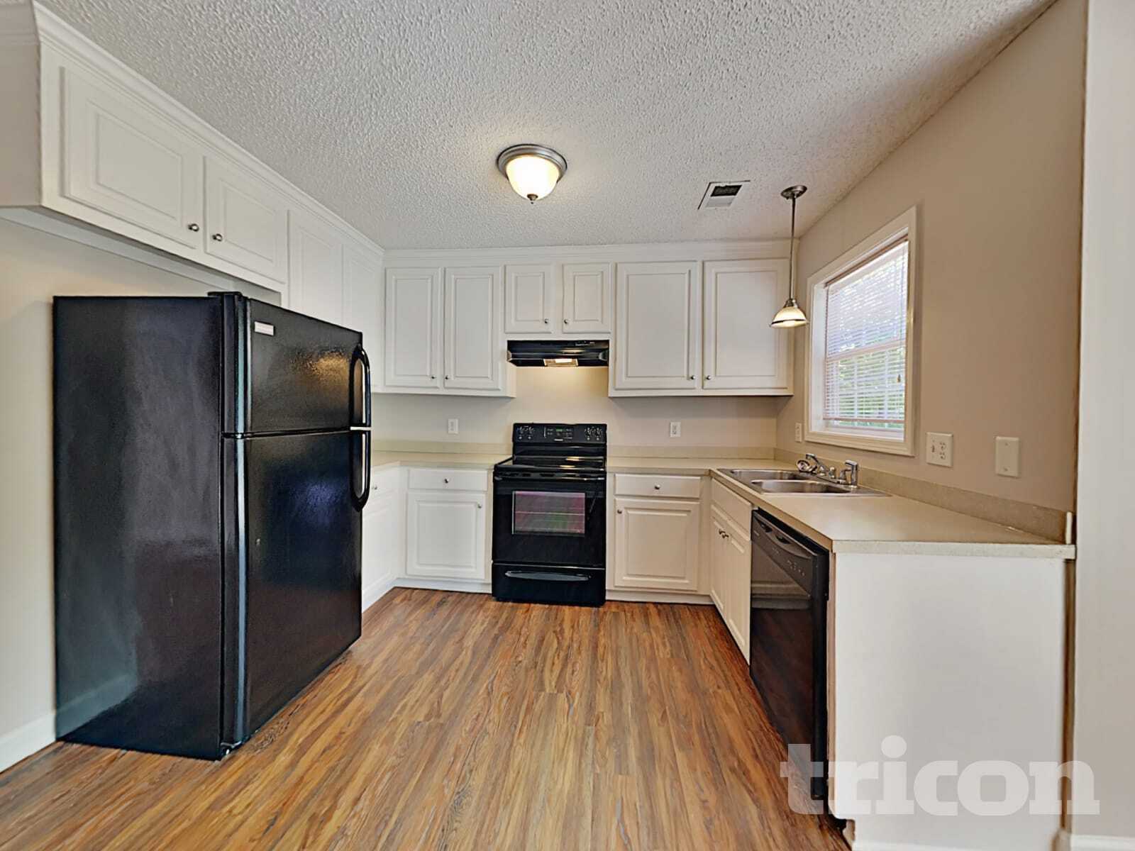 Building Photo - 48 Bristlecone Ln