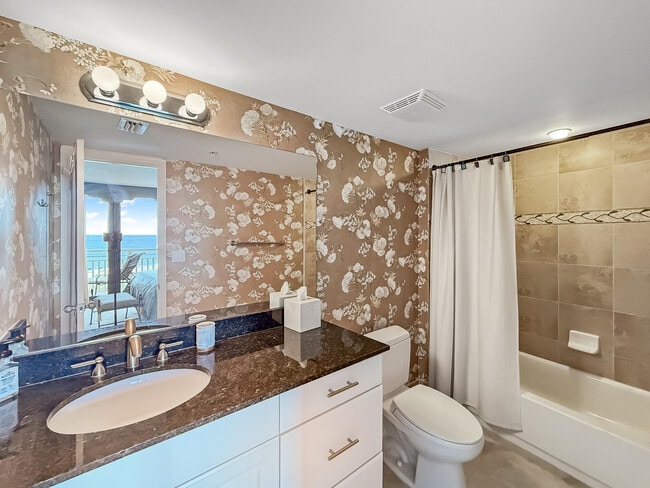 Building Photo - 3000 N Ocean Dr