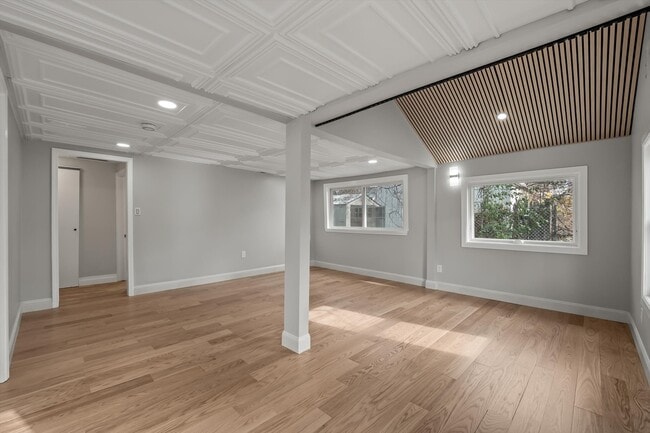 Building Photo - 1935 Maddy Ln