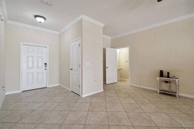 Building Photo - 11981 Greengate Dr