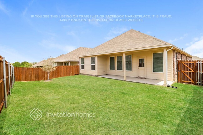Building Photo - 308 Sedalia Trl