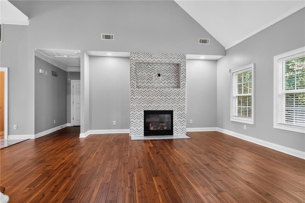 Building Photo - 5428 Spelman Dr