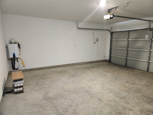 Building Photo - 905 Coperchiata Cir