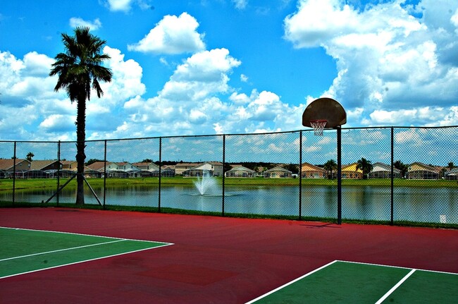 Building Photo - 135 Bailey Cir