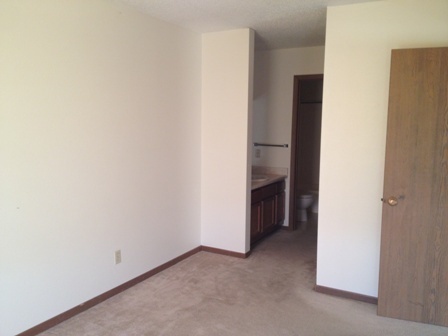 Building Photo - $1,125 | 2 Bedroom, 2 Bathroom Apartment |...