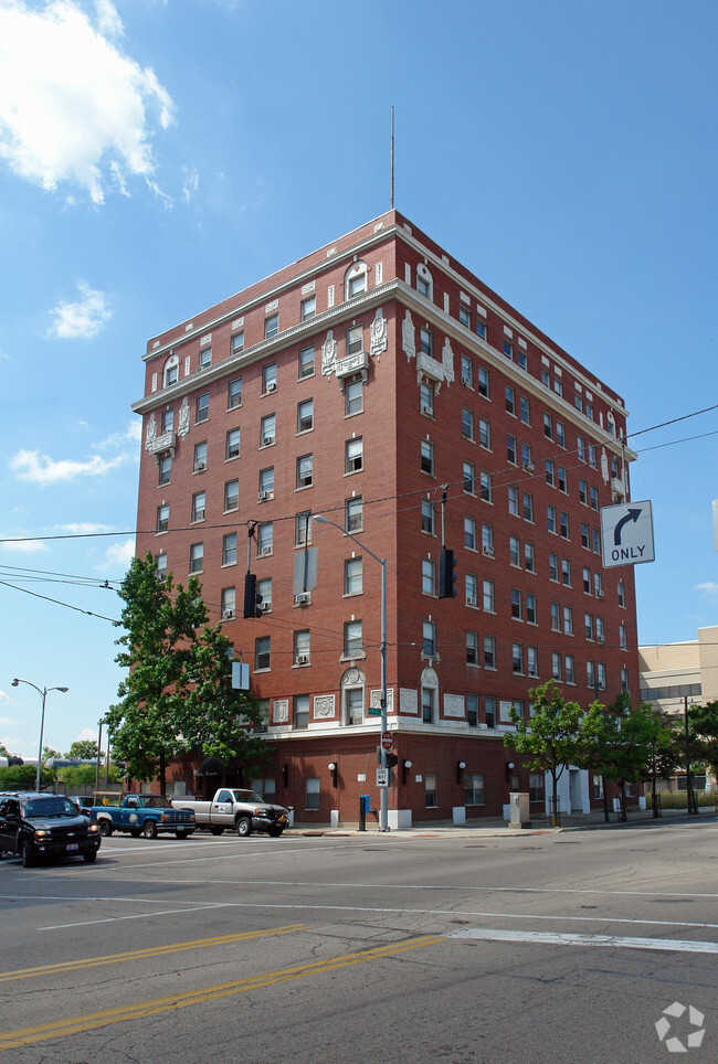 Holden House - 200 W 5th St Dayton OH 45402 | Apartment Finder