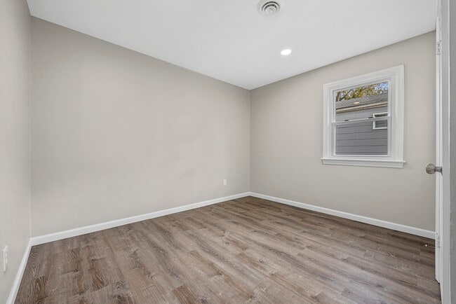 Building Photo - 3104 St Joachim Ln