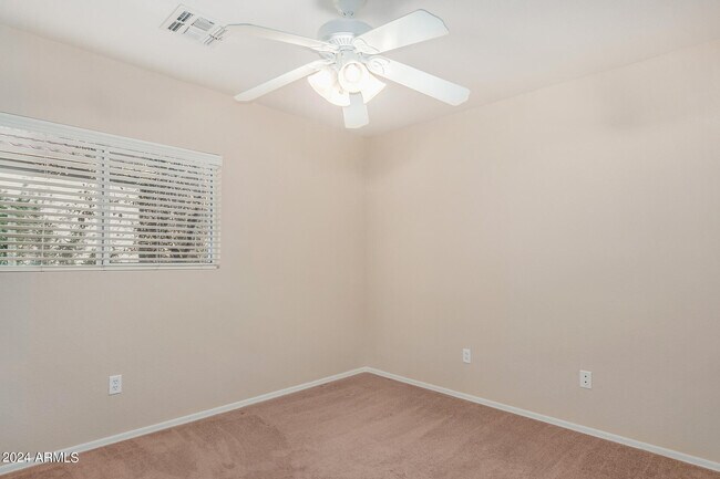 Building Photo - 8930 E Yucca St