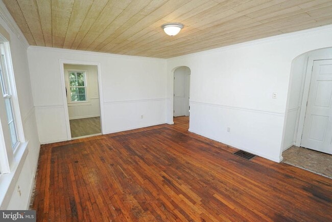Building Photo - 509 State St
