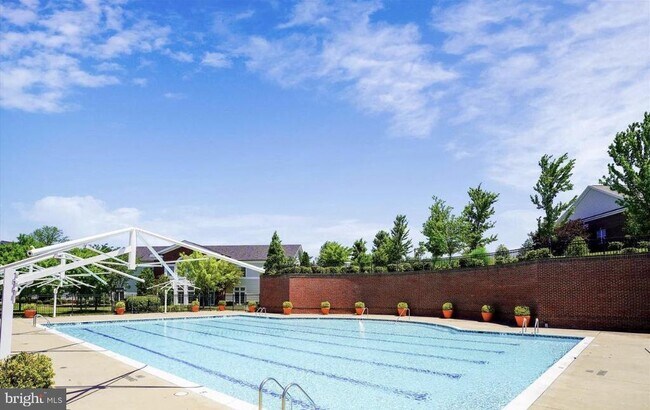 Building Photo - 2659 Taffrail Way