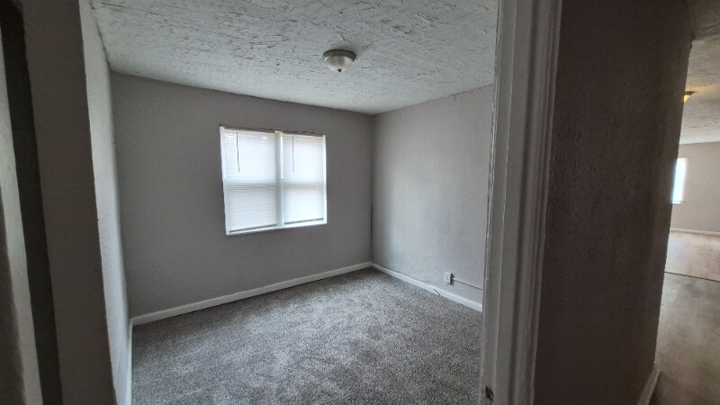 Building Photo - 152 Santa Clara Ave