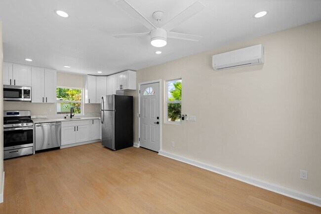 Building Photo - Brand New 1BR/1BA Home Near SDSU – Designer Kitchen, In-Unit Laundry, Private Patio, and Modern F...