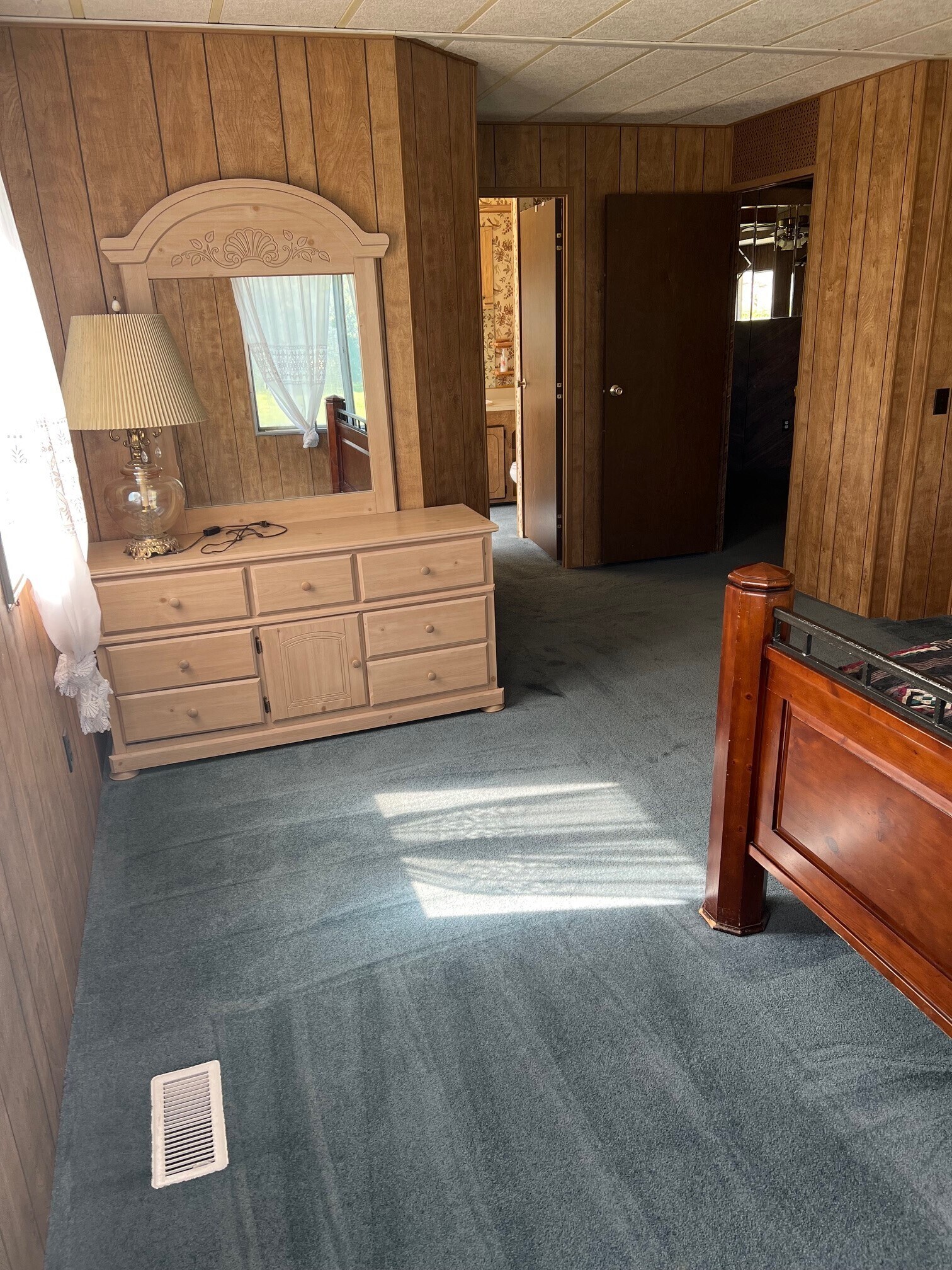 Building Photo - 237 Grant Ave