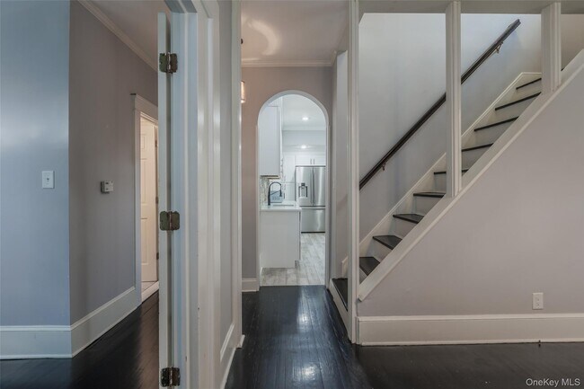 Building Photo - 60 Jackson Ave