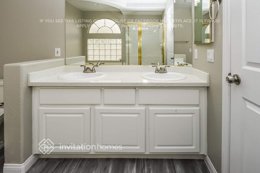 Building Photo - 10827 Rising Smoke Ct