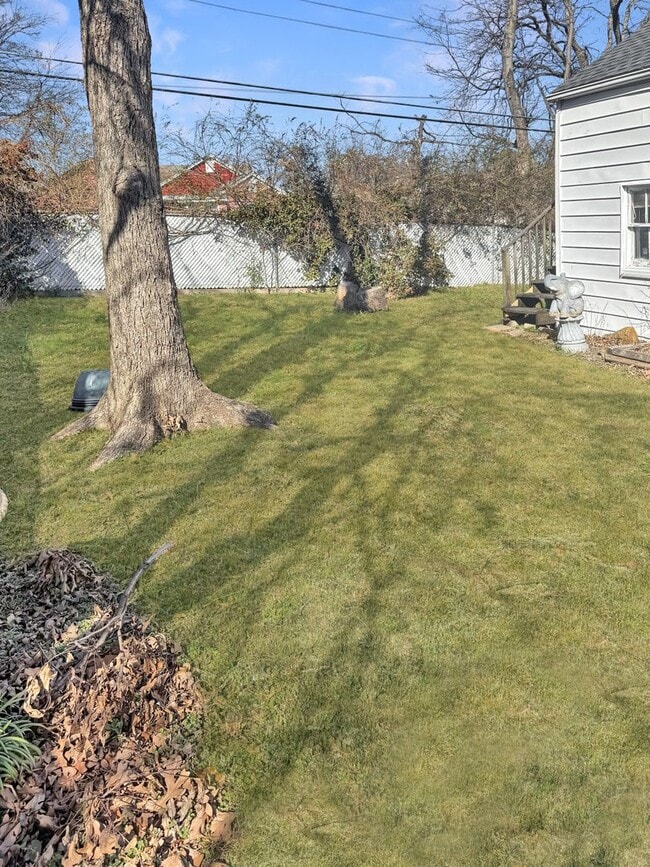 Building Photo - Charming West Tulsa Bungalow with Detached Garage and Hardwood Floors