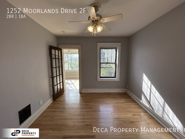 Building Photo - 1252 Moorlands Dr