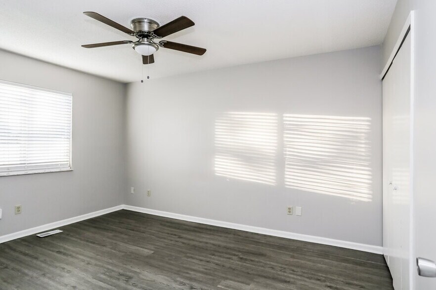 Building Photo - 3117 Falcon Bridge Dr