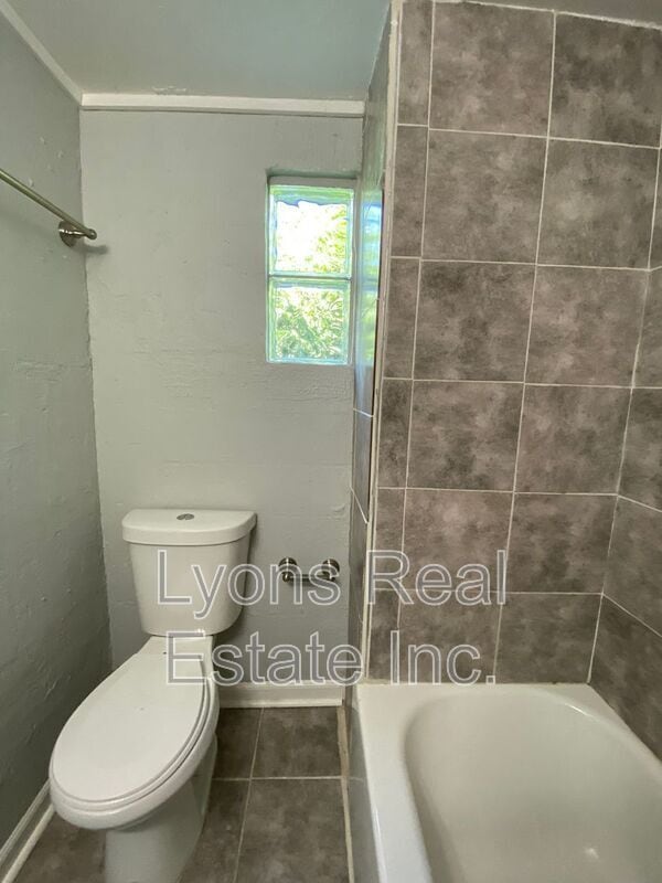 Building Photo - 1537 Piney Rd