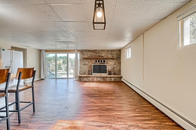 Building Photo - 14783 S Wandcrest Dr