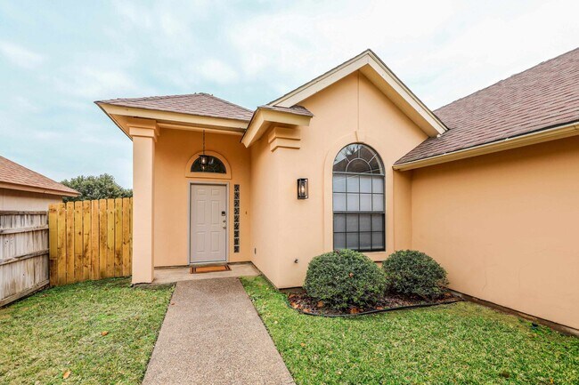 Building Photo - 407 Cinnamon Teal Loop