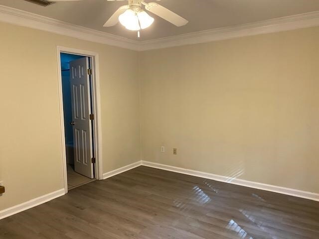 Building Photo - 2681 Fairmount Ln