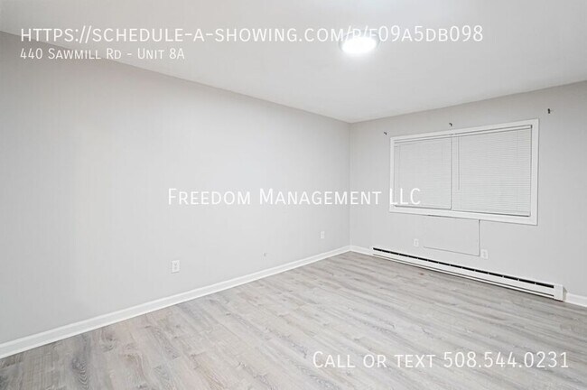 Building Photo - 440 Sawmill Rd