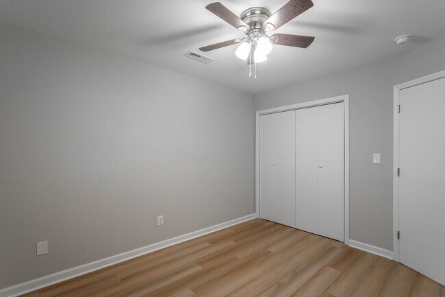 Building Photo - 2703 E 25th St