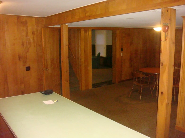 Building Photo - 81 Erie St