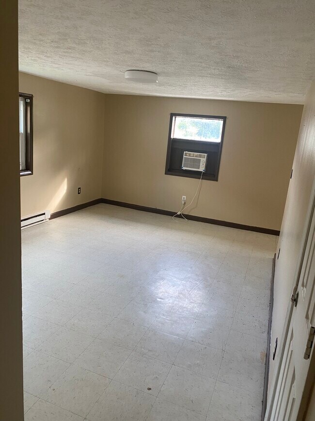 405-w-main-st-405-w-main-st-grayson-ky-41143-apartment-finder