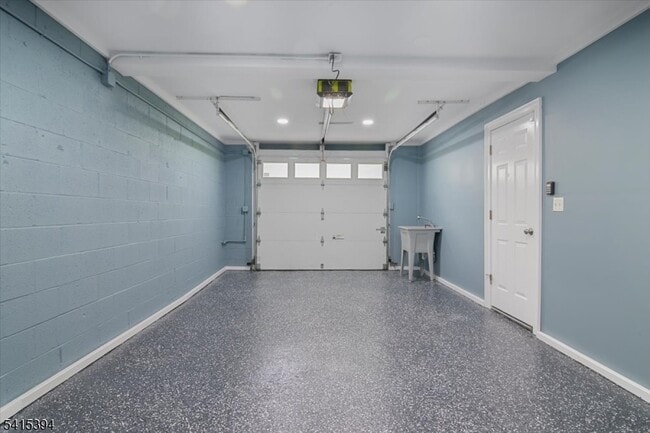 Building Photo - 46 Fordham Trail