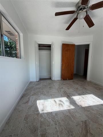 Building Photo - 2406 Broadview St
