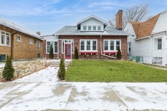 Building Photo - 11252 S Normal Ave
