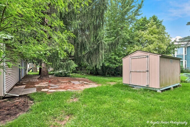 Building Photo - 3287 Medford Ct