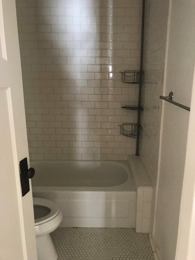 Building Photo - 3169 Dearborn Blvd